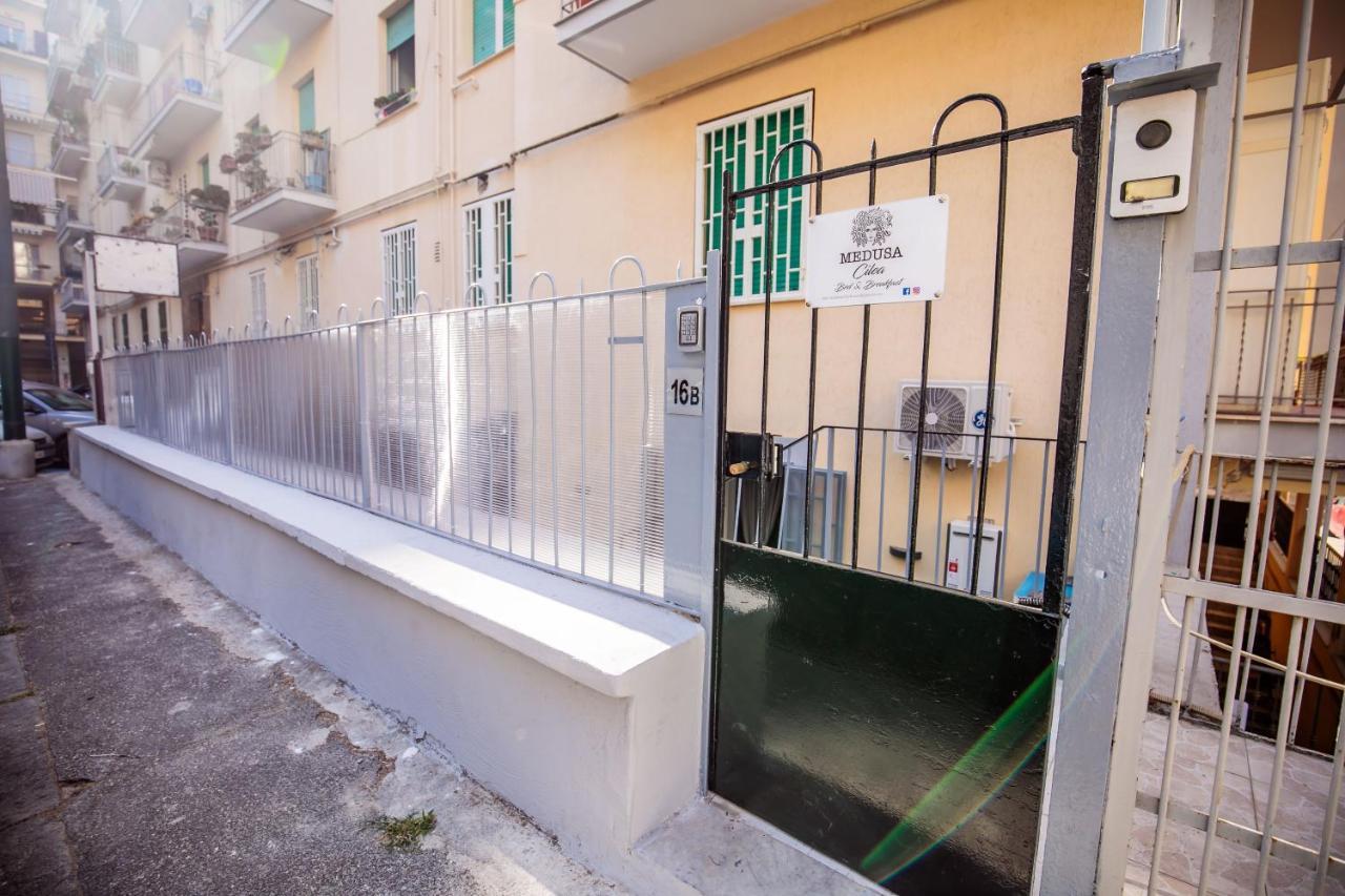 Medusa Cilea B&B Napoli Bagian luar foto
