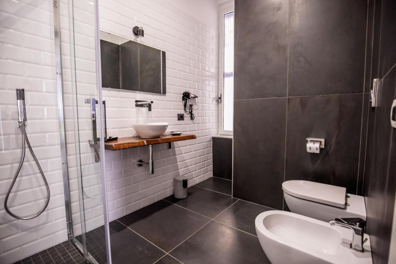 Medusa Cilea B&B Napoli Bagian luar foto