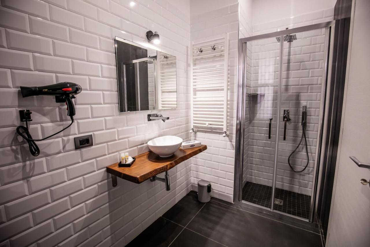 Medusa Cilea B&B Napoli Bagian luar foto