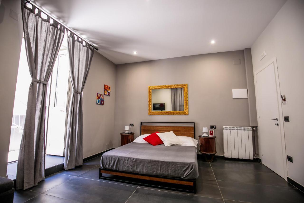 Medusa Cilea B&B Napoli Bagian luar foto