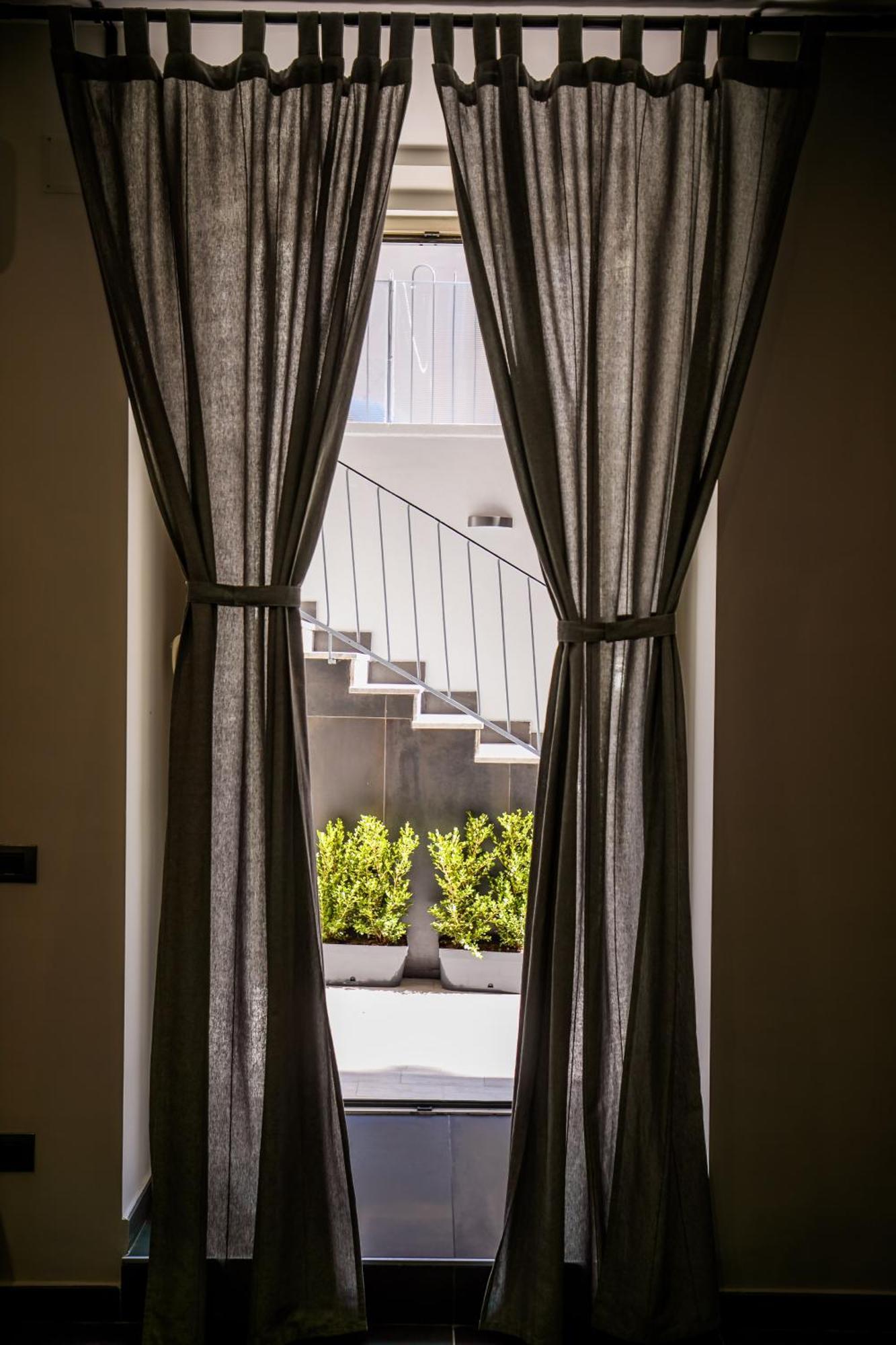 Medusa Cilea B&B Napoli Ruang foto